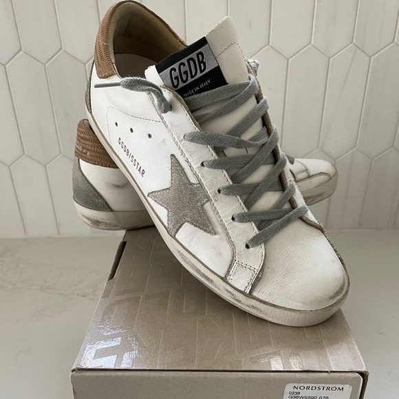Golden Goose, beige snakeskin back - Picture 1 of 9